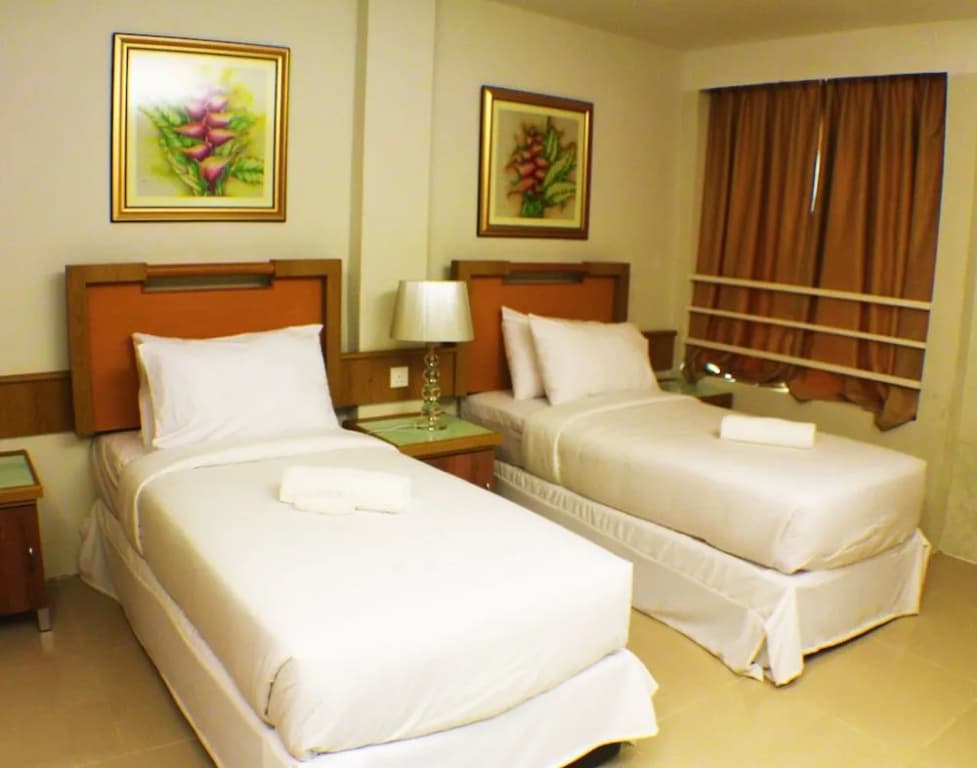 Khalifa Suites Hotel And Apartment - photo 4
