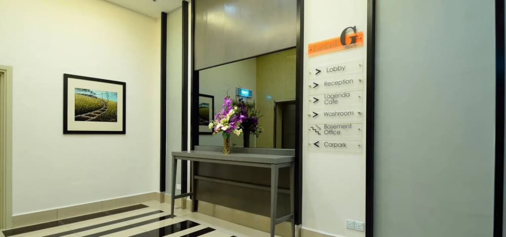Holiday Villa Hotel & Suites - photo 12