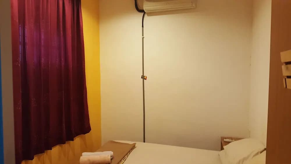 28Bahari - photo 2