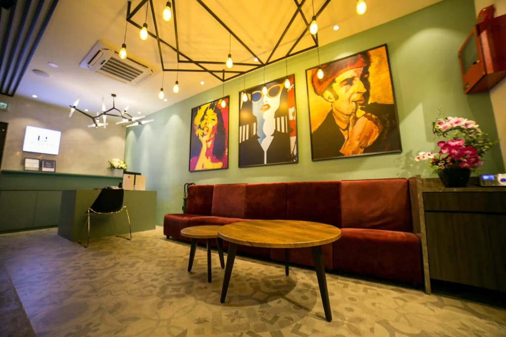 Eureka Hotel - photo 9