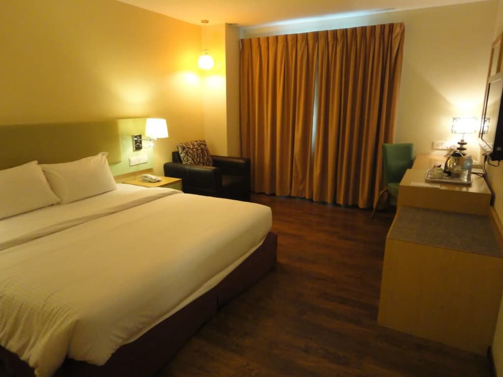 The Pavilion Hotel - photo 24