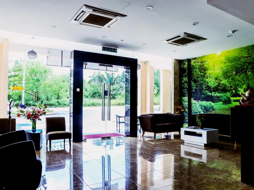 LS Hotel - photo 14
