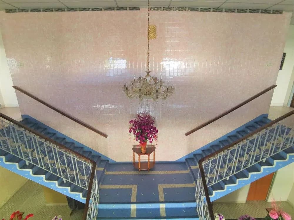 The Big Mansion - photo 13