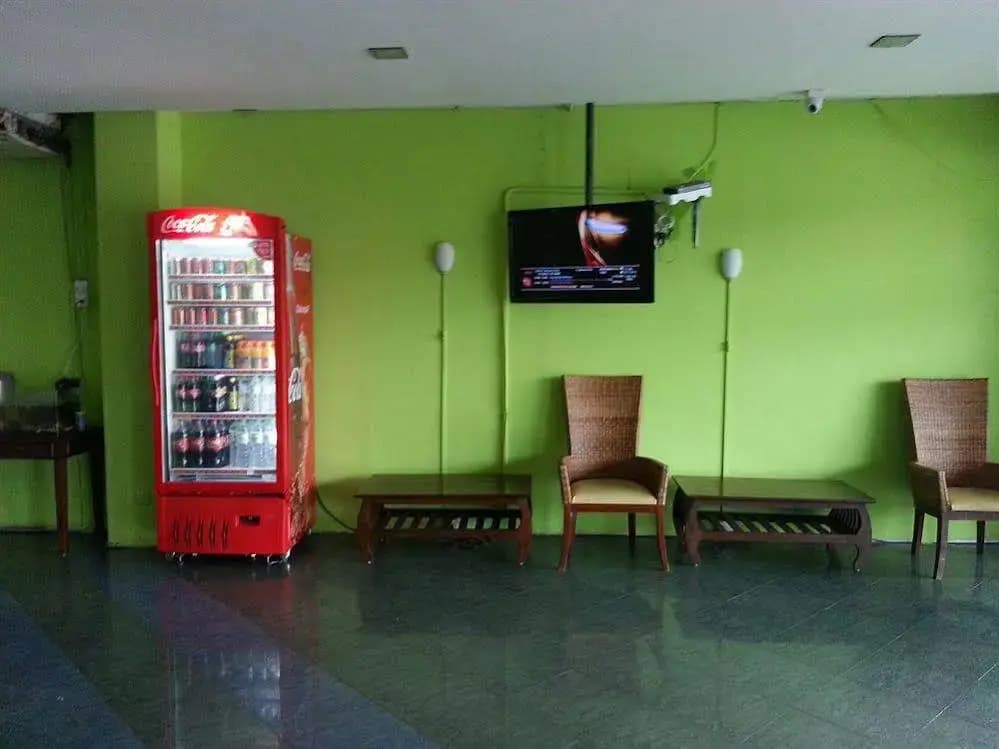 Century Rest Inn - photo 10