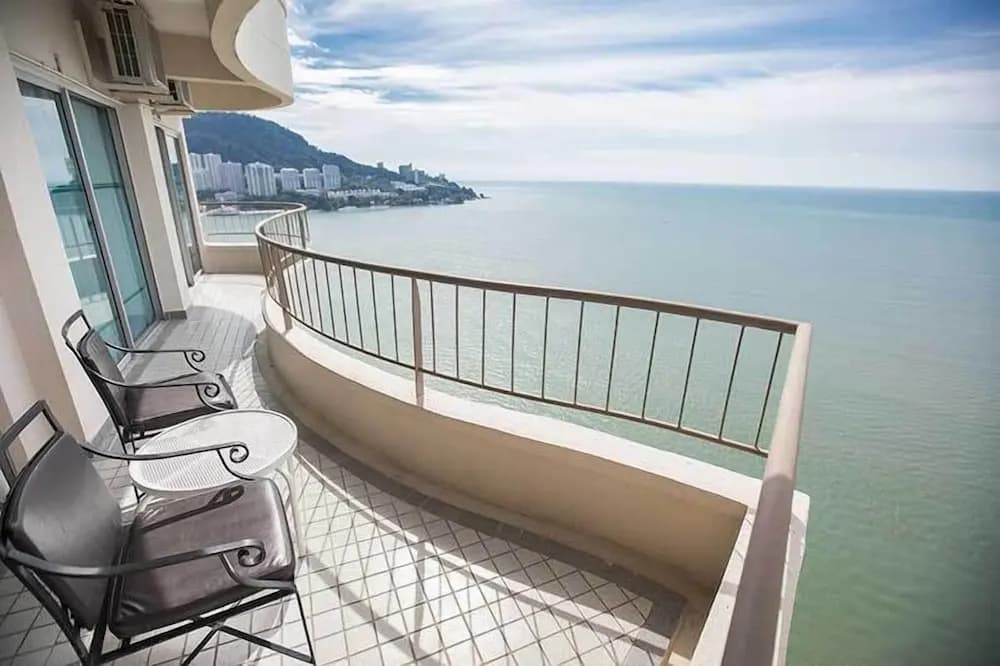 Expats Nook Beach Resort - photo 6