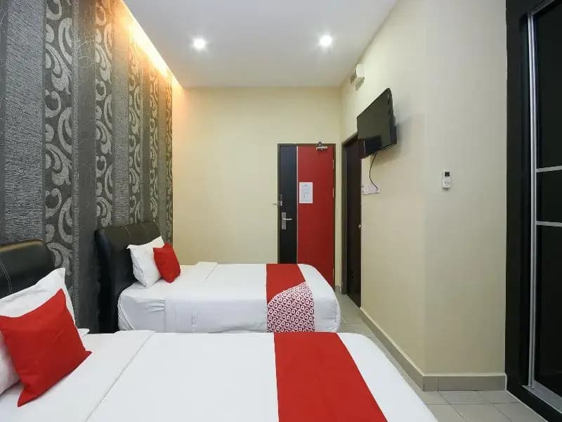 Ys Inn by OYO Rooms - photo 14