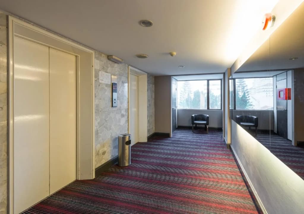 Red Rock Hotel - photo 15