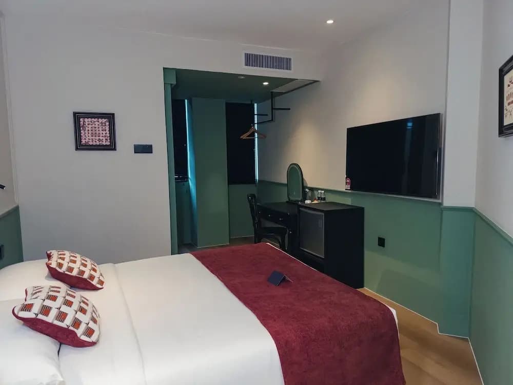 Legacy Hill Hotel - photo 2