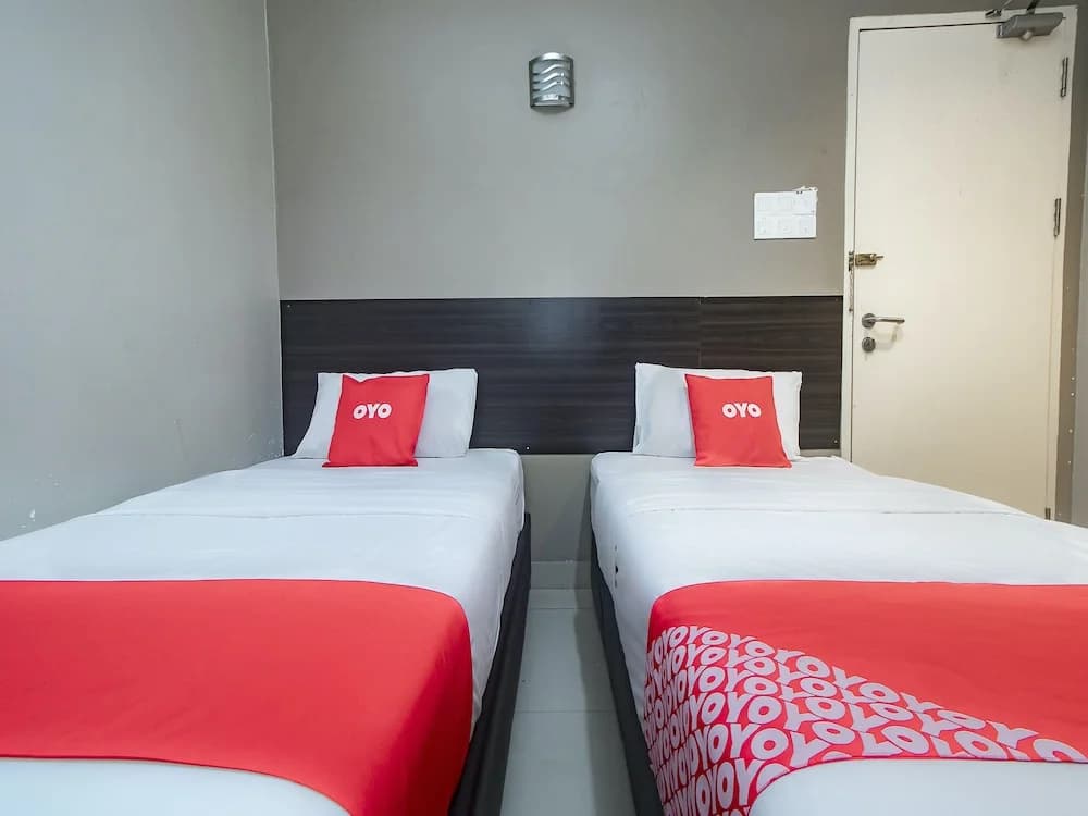 Nice Stay Three Six Five Services by OYO Rooms - photo 2