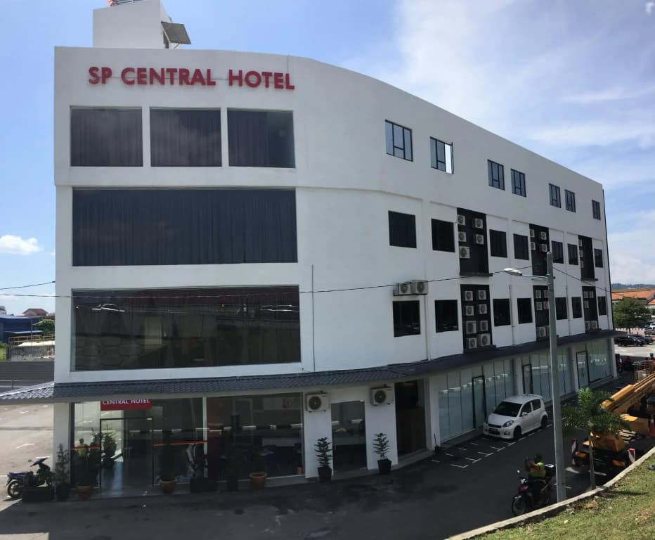 SP Central Hotel - main photo