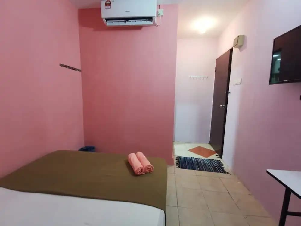 My Seven Days Inn (Seri Alam2) - photo 4