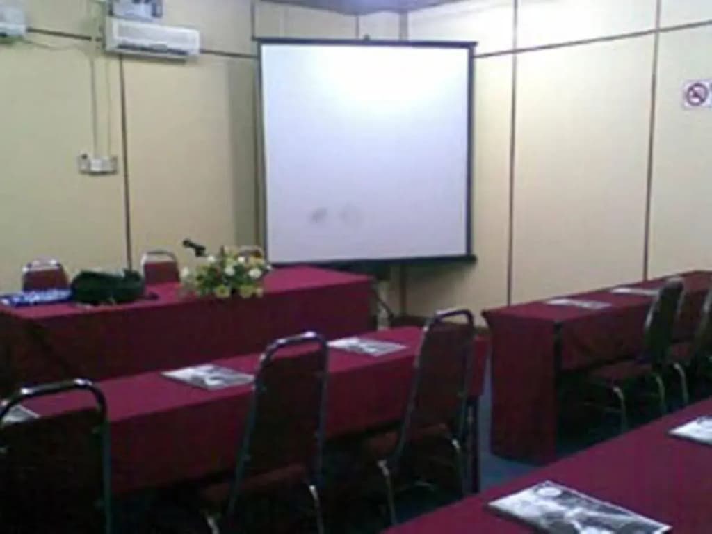 Hotel Kenangan - photo 7