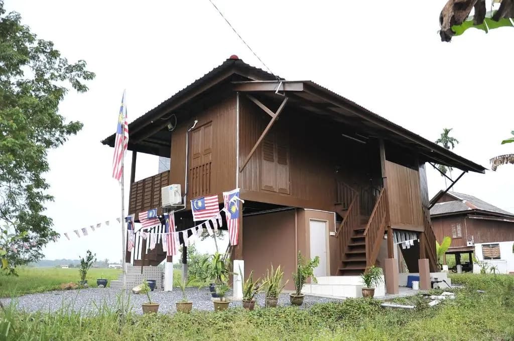 Kejora Homestay - photo 4