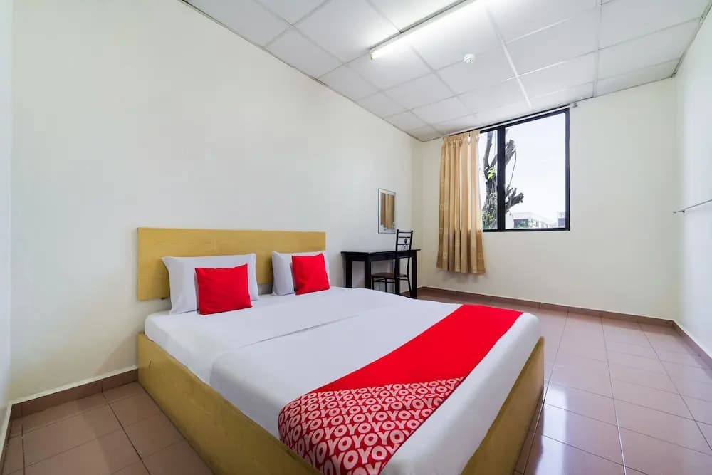 OYO 89461 CP Hotel - photo 5