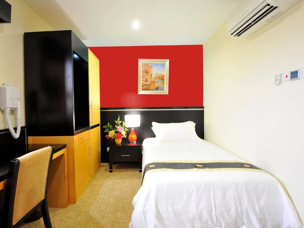 Grand Hallmark Hotel Johor Bahru - photo 3