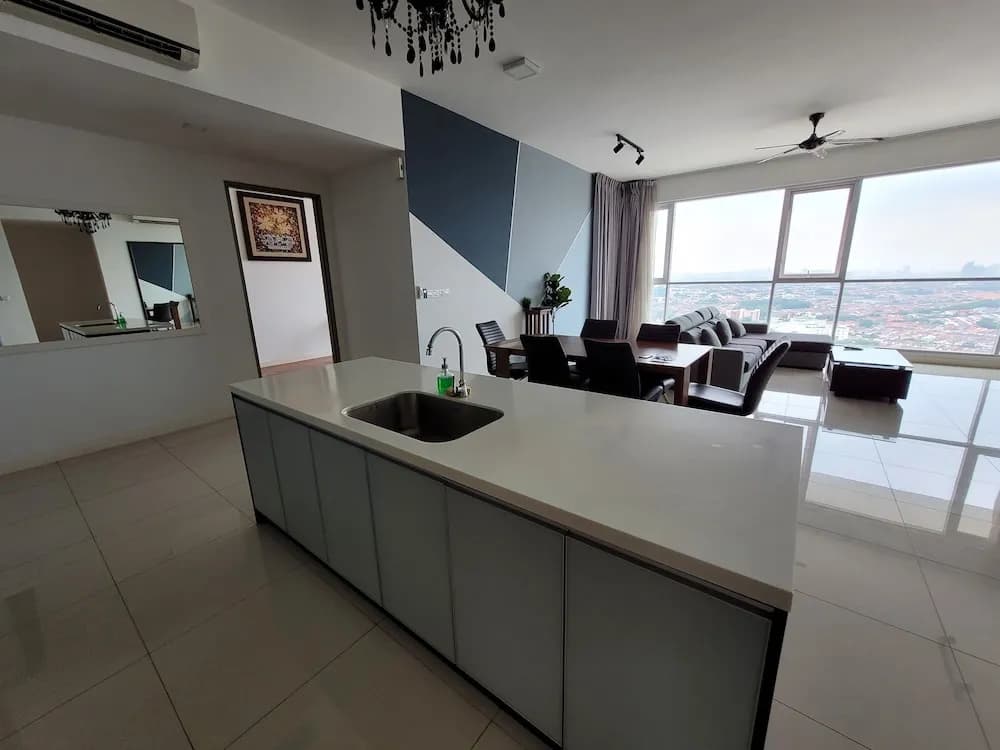 Uptown Residences by Sleepy Bear - photo 8