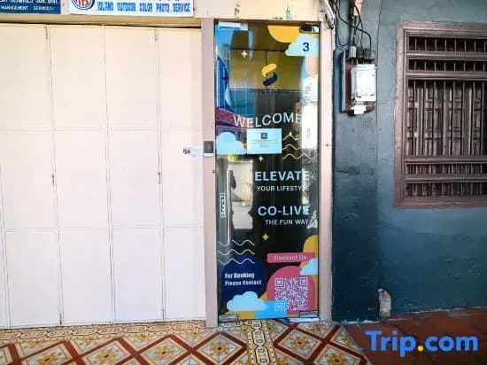 Swing & Pillows @ 87 Chulia St, Georgetown Penang - photo 1