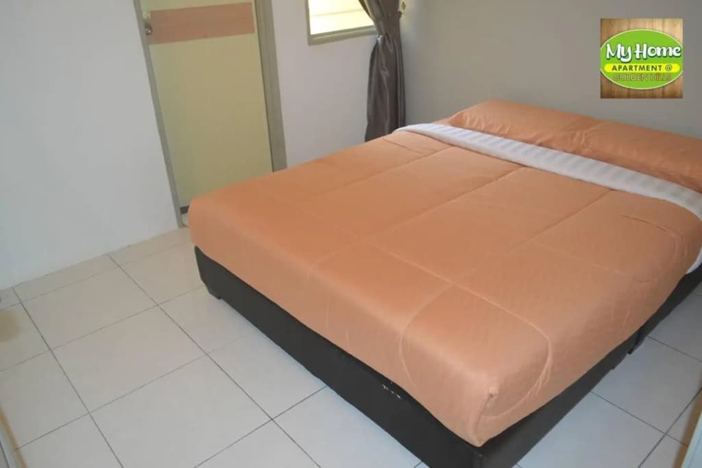 My Homestay N16 (14 pax) @ Golden Hills Night Market - photo 3