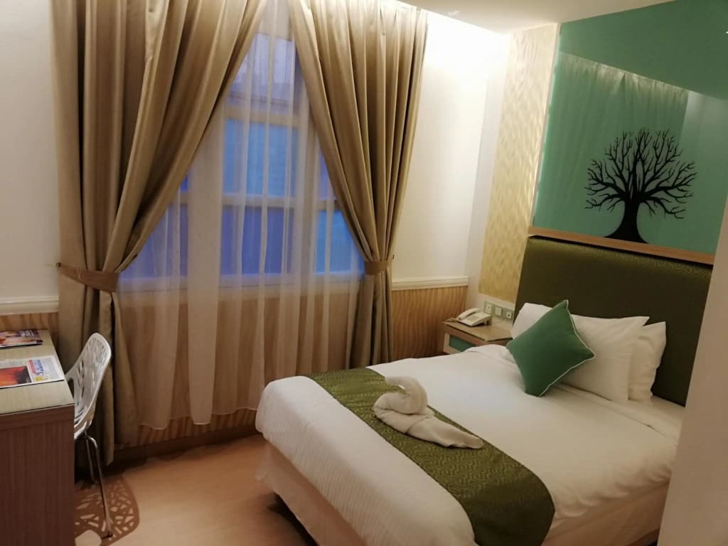 Holiday Place - photo 2