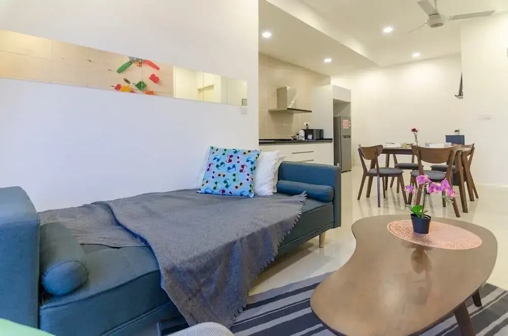 3BR D'pristine Suite Near Legoland, Stunning Views - photo 6