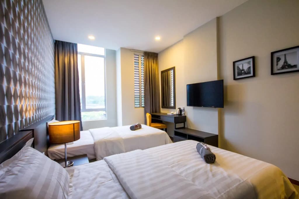 OMG Hotel - photo 15