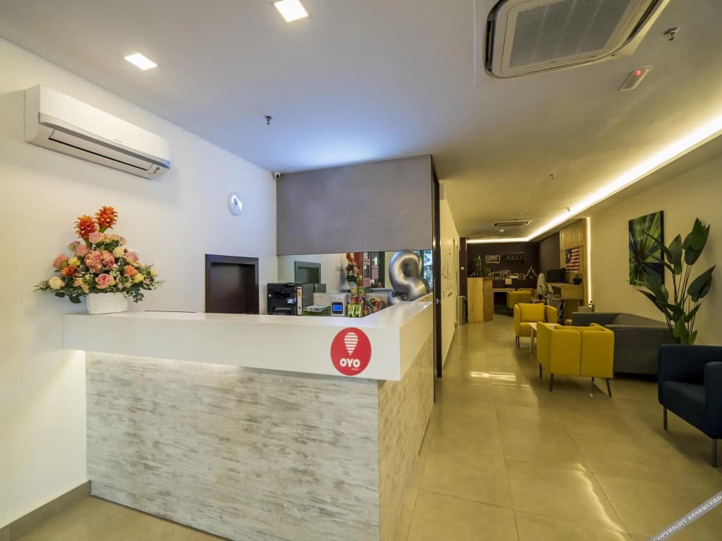 City Edge Hotel - photo 5