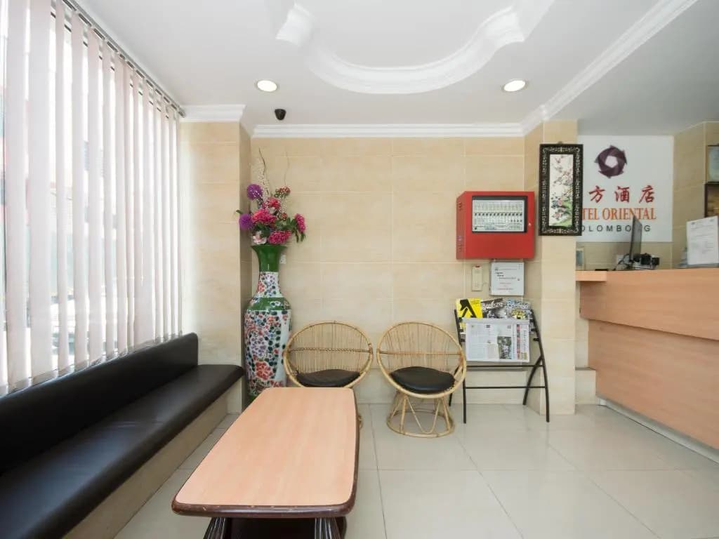 Oyo 963 Hotel Oriental - photo 11