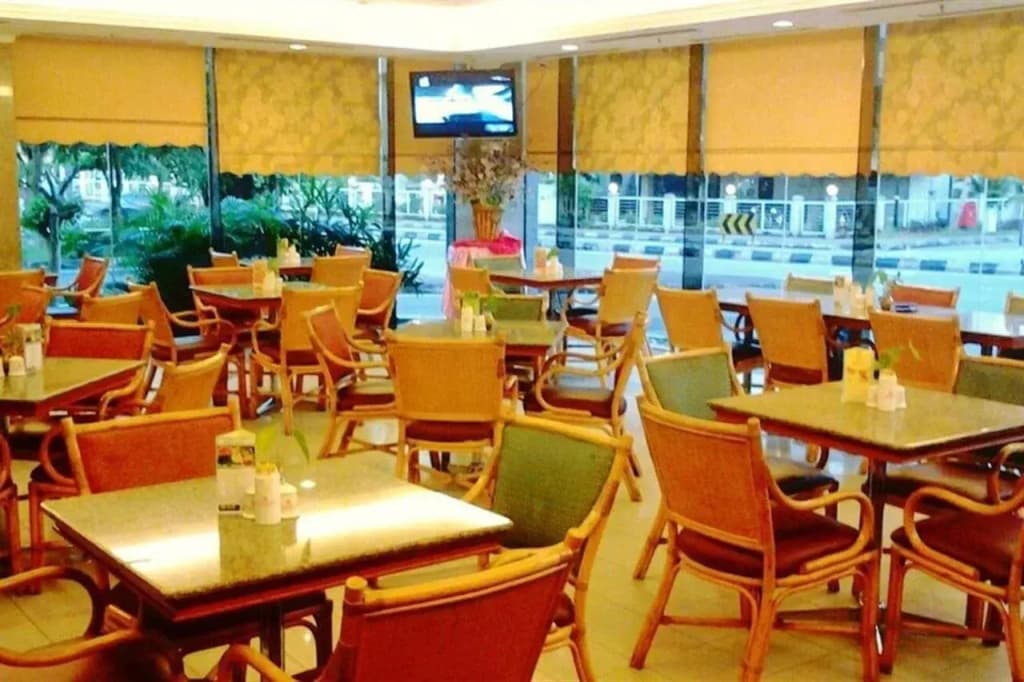 Hotel Grand Continental Kuantan - photo 17