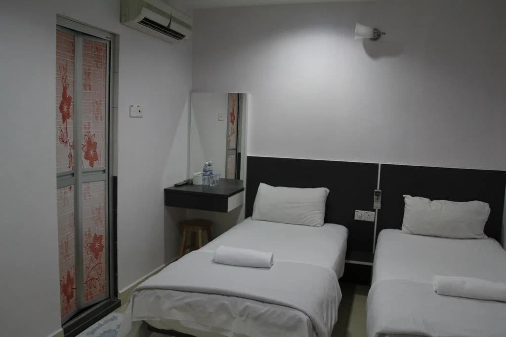 Dragon Door Hotel. - photo 3