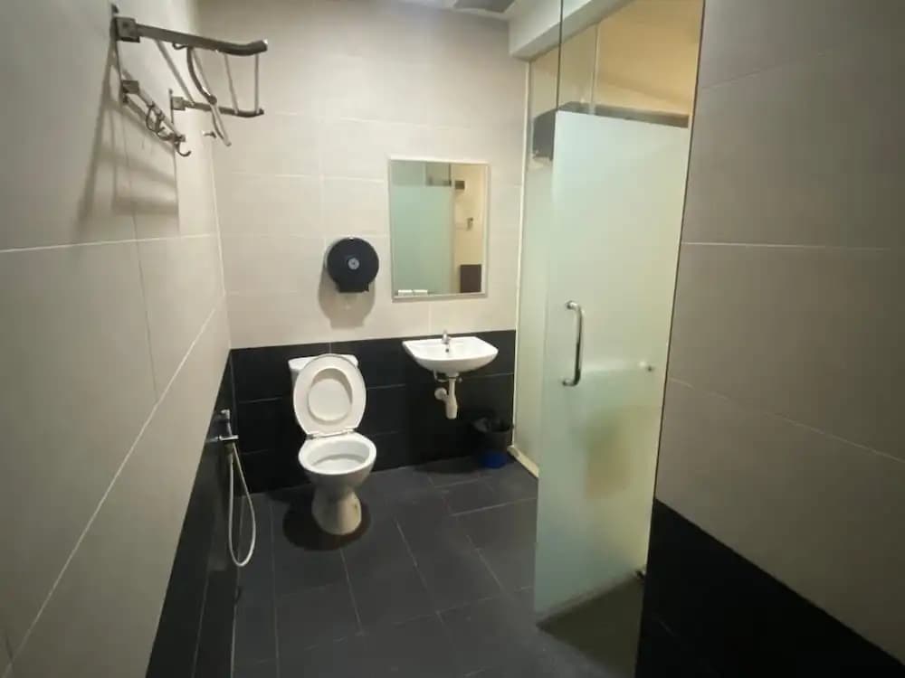 D&f BOUTIQUE HOTEL SENAWANG - photo 8