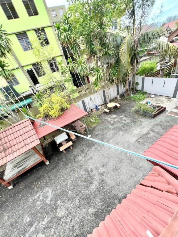 Teratai Homestay Batu Buruk - photo 12