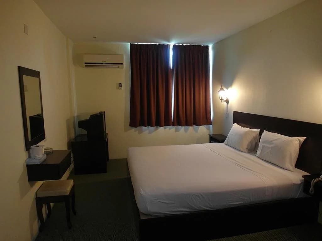 D' Vista Hotel - photo 12