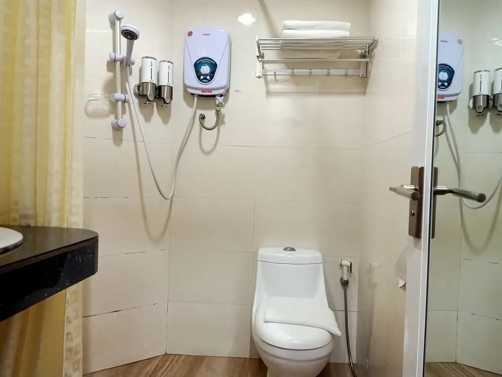 Borneo Suites Hotel - photo 8