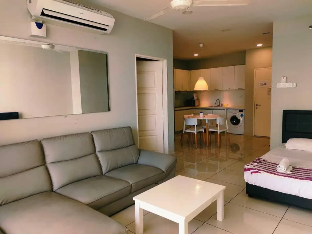 Mansion One Suites By Merlene - photo 12