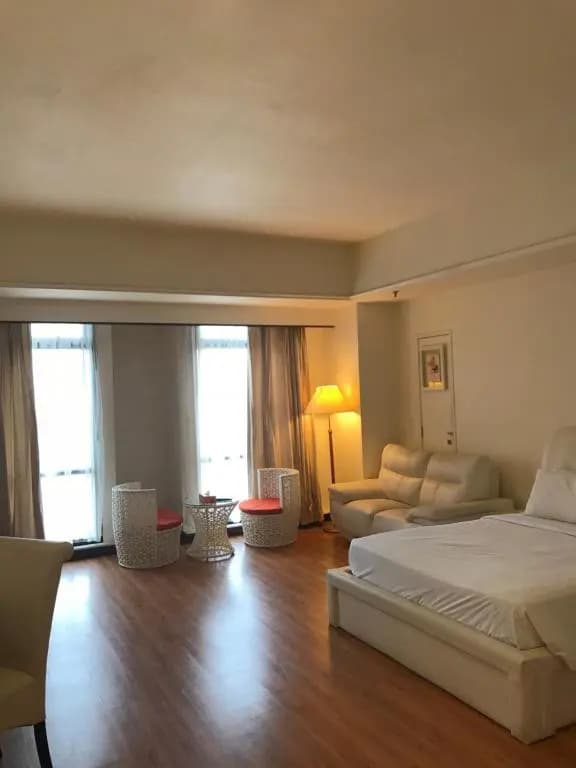 KL Bintang Suites @ Times Square - photo 41