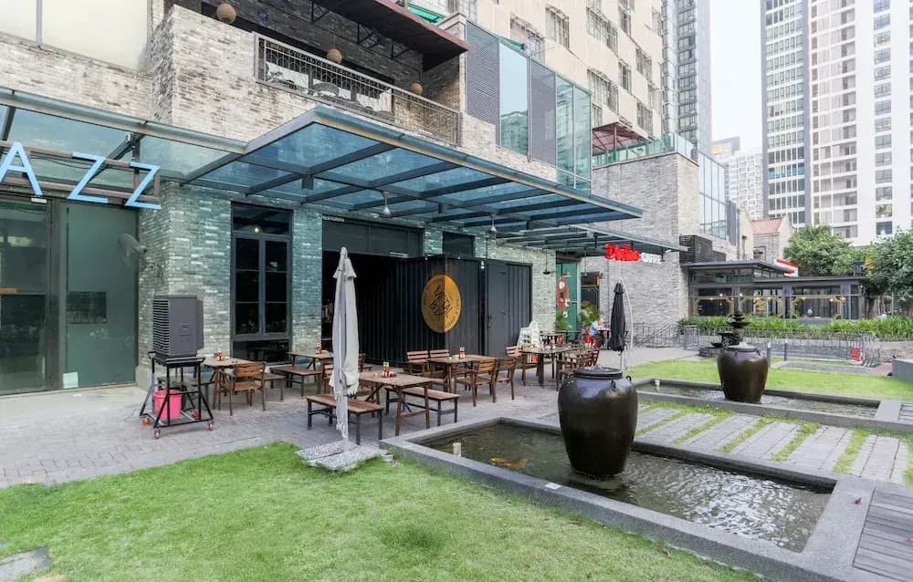 Luzzeri Suite Empire Damansara - photo 11