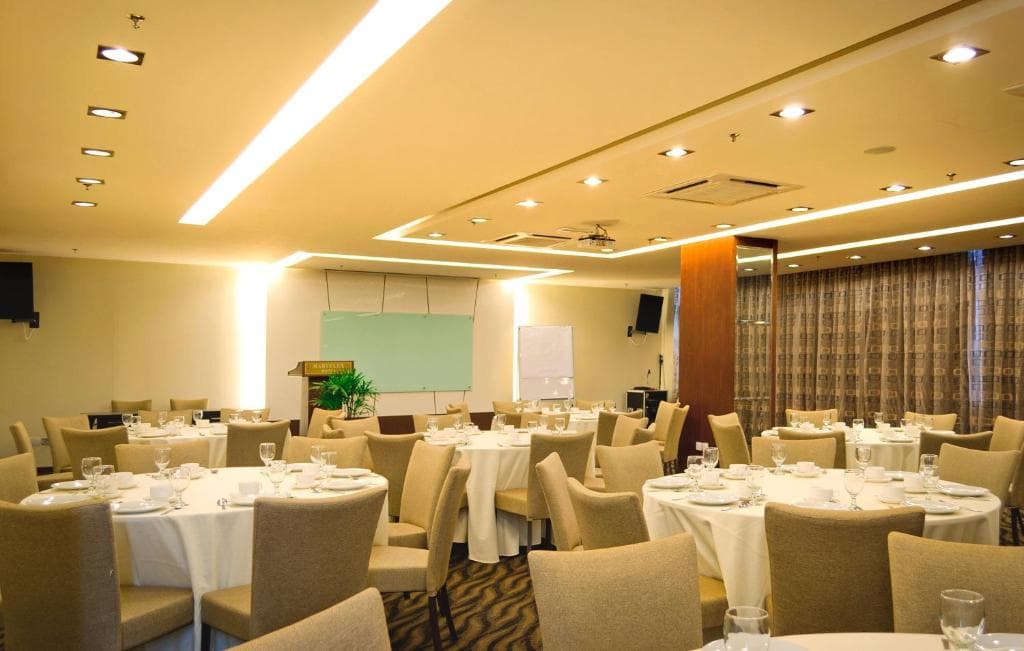 Marvelux Hotel - photo 16