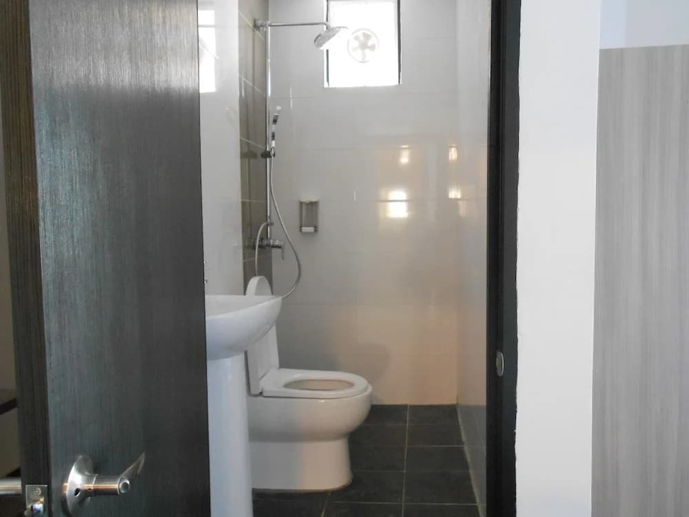 D'Beach Street Lodge - photo 9