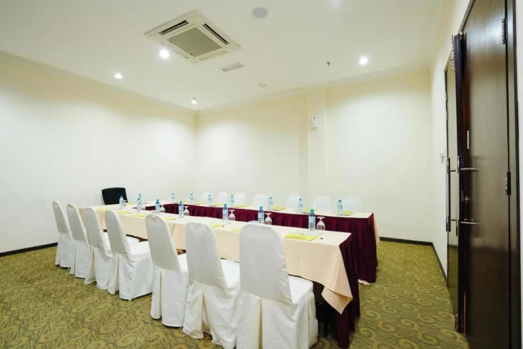 Raia Inn Penang - photo 41