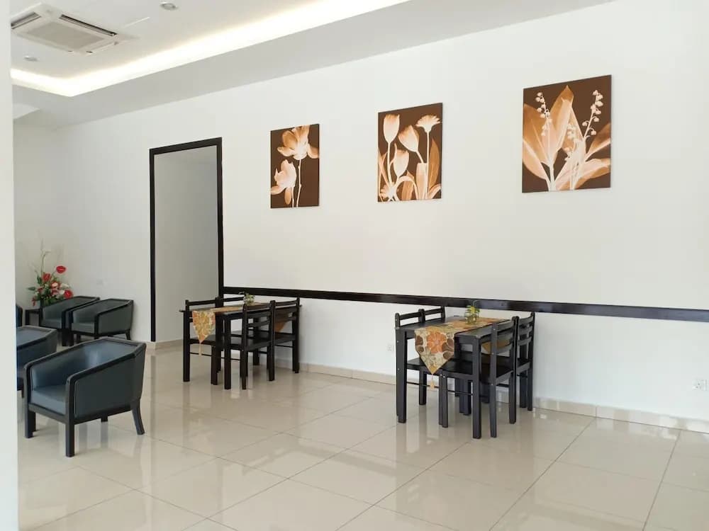 Hotel Alpha - photo 21