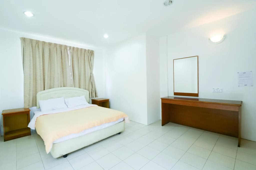 Mersing Beach Resort - photo 3