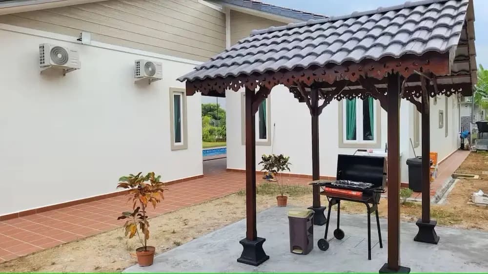 Villa RI Homestay - photo 16