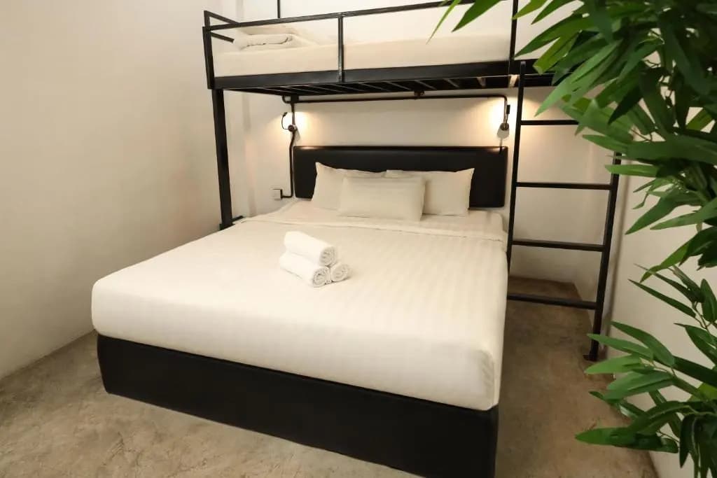 Suite 18 Boutique Hotel - photo 6
