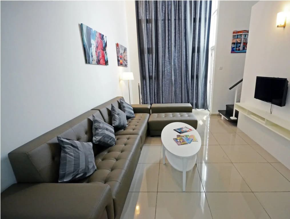 S-Suites at Scott Garden - photo 1