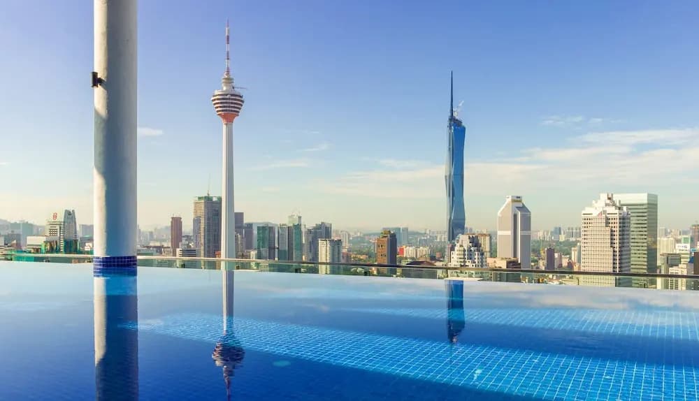The Luxe & The Colony, KLCC - photo 1