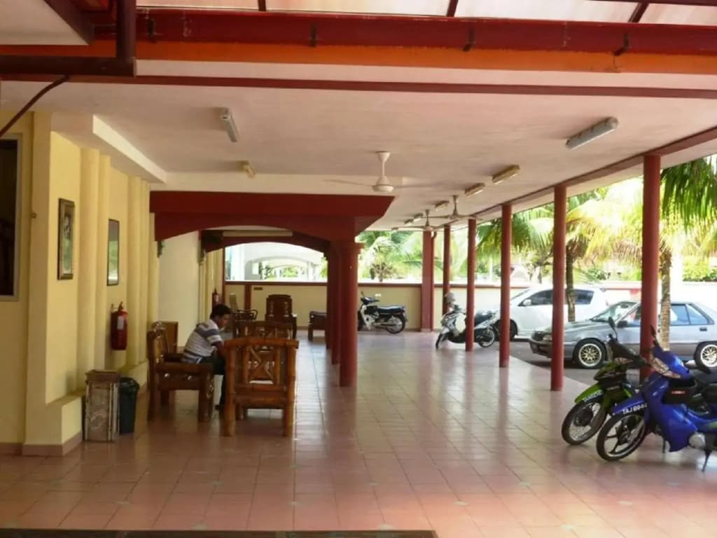 Intan Beach Resort - photo 15