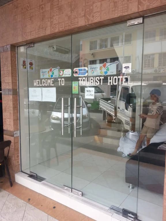 Hotel Tourist City Centre by HotSpot Essential - photo 17