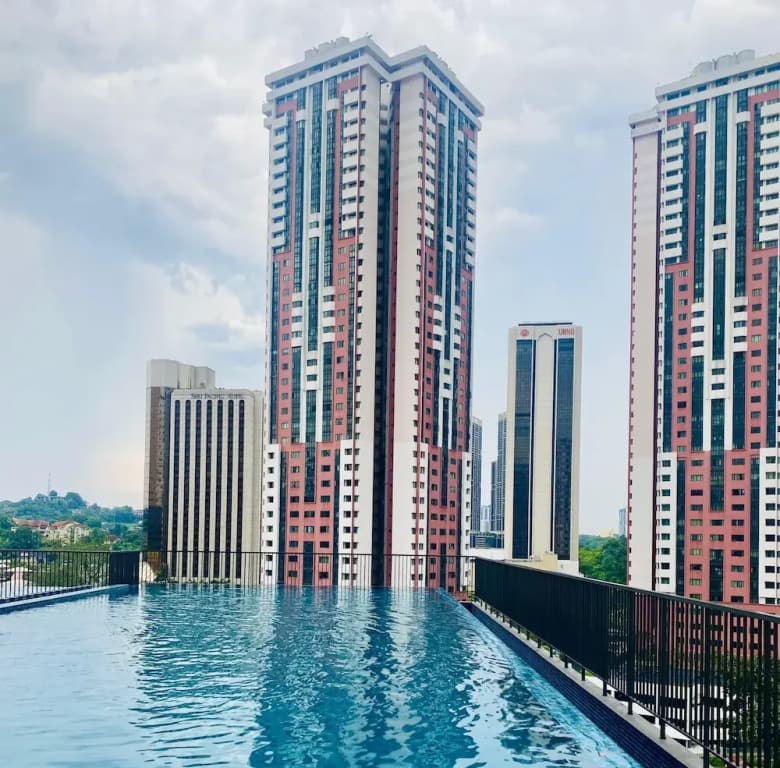 Chambers Residence, Sunway Putra Mall - photo 16