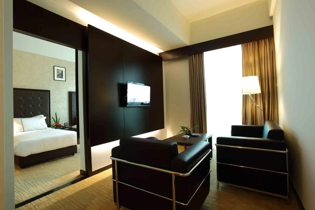 Symphony Suites - photo 27
