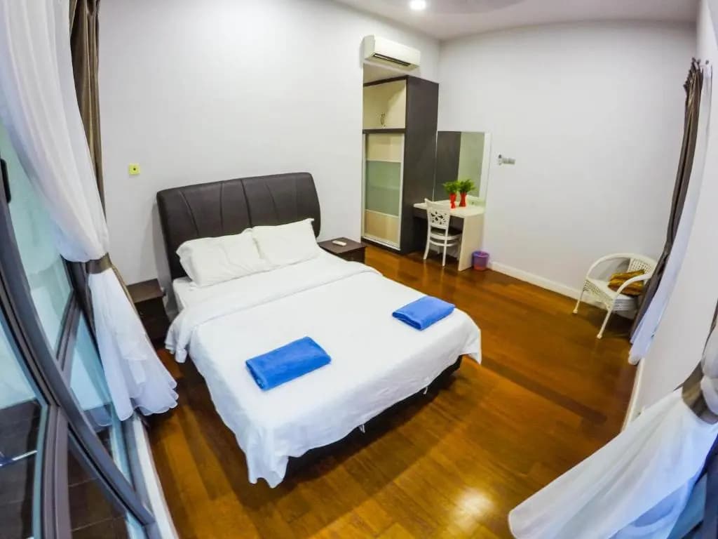Luxury Condominium @ Loft - photo 3